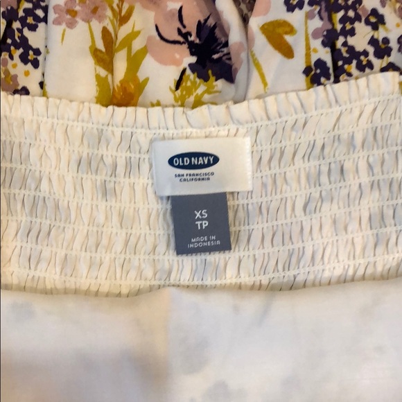 OLD NAVY • FULLY LINED Floral Dress - Picture 8 of 8